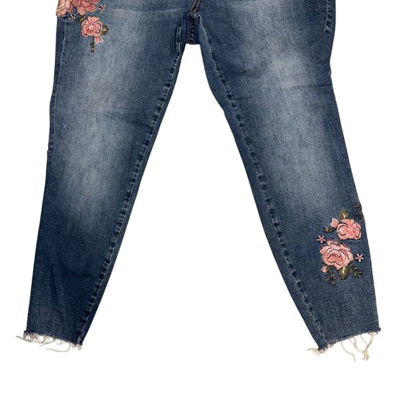 Kut from the Kloth Womens Plus Size 16W 26 Ankle Skinny Distressed Floral - Picture 4 of 8
